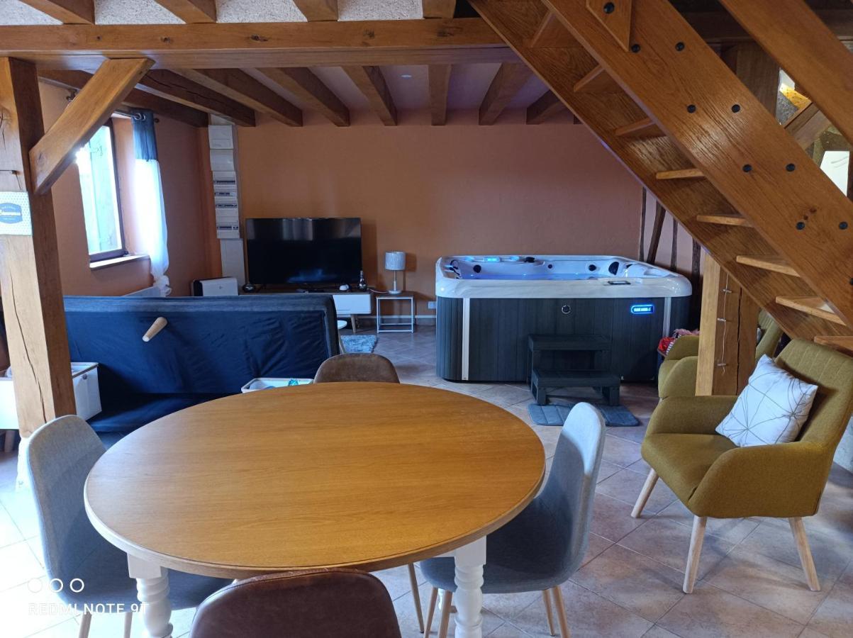 Sauna & Double Jacuzzi Interieur Et Sous Les Etoiles 1H30 Paris Ladon Exterior foto